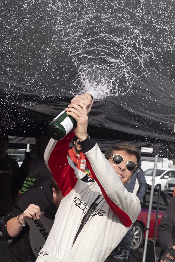 Paul Santos Vainqueur de la saison de superberline2.0L au Val de vienne